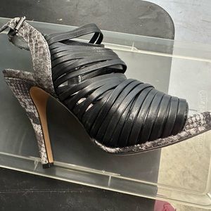 Vince Camuto strappy heel